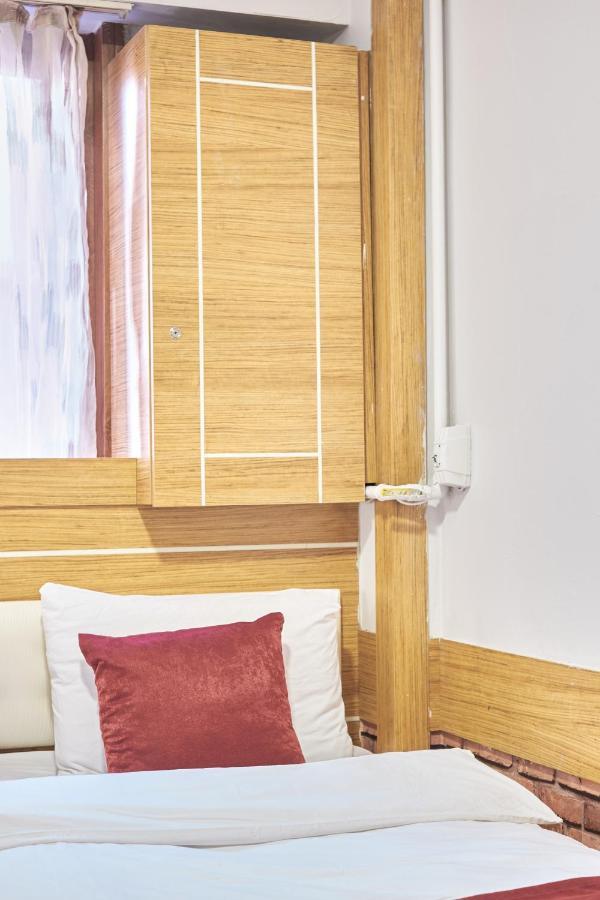 Taksim Otel